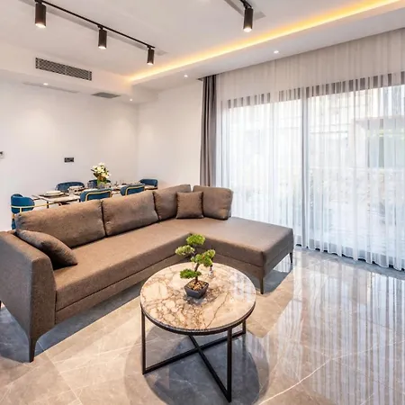 Royal Villa *