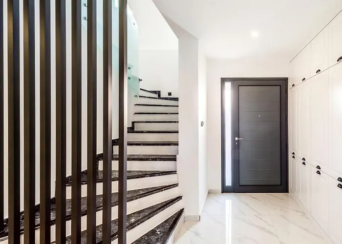 Vila Royal Kyrenia (Northern Cyprus)