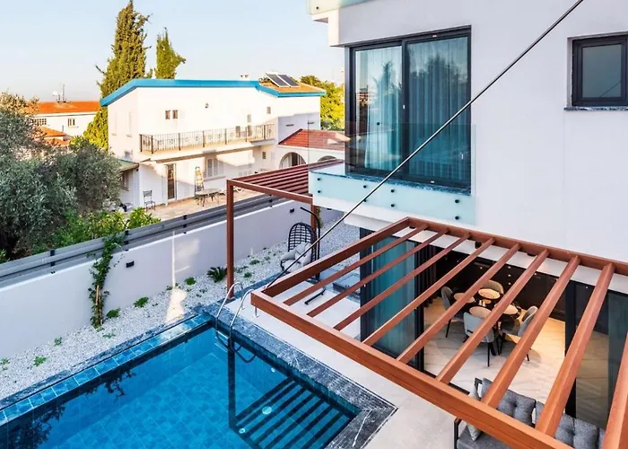 Vila Royal Kyrenia (Northern Cyprus)